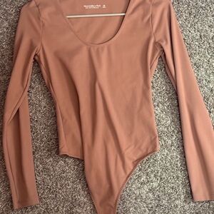 Abercrombie & Fitch Soft Collection Top in blush/mauve pink